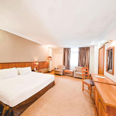 Starlodge Kampong Jerudong Екстер'єр фото